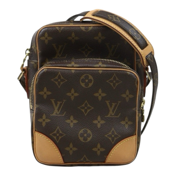 Louis Vuitton 24101205 (Very Good Condition)