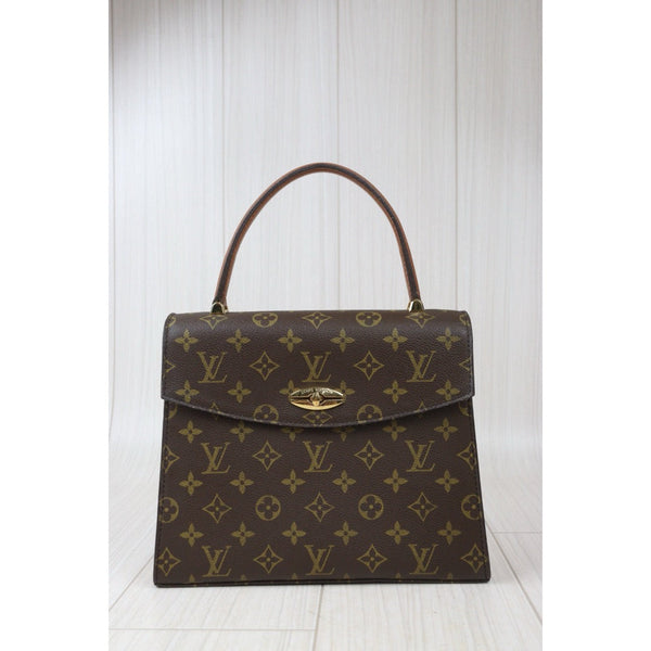 Louis Vuitton 24072313 (Very Good Condition)