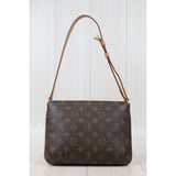 Louis Vuitton 24102212 (Good Condition)