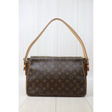 Louis Vuitton 24101729 (Good Condition)