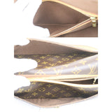 Louis Vuitton 24090406 (Good Condition)