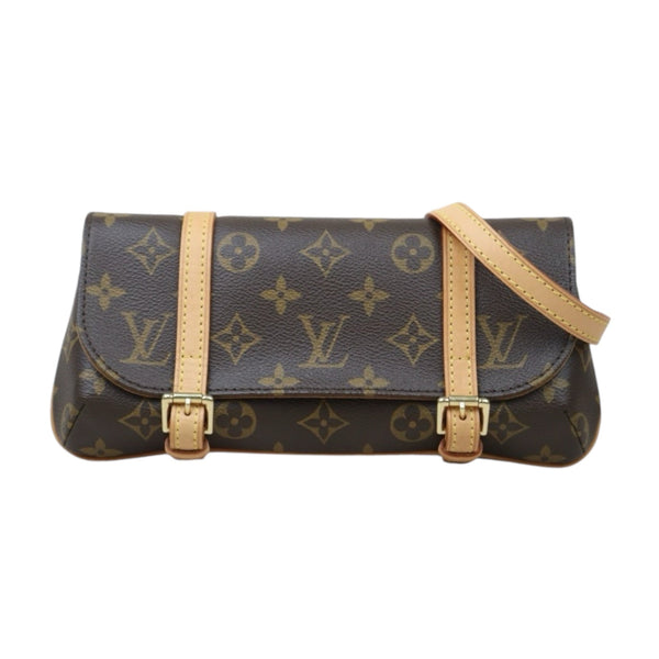 Louis Vuitton P24092406 (Very Good Condition)