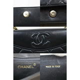 Chanel  24091201 (Very Good Condition)