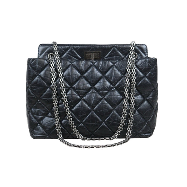 Chanel S24101309 (Very Good Condition)