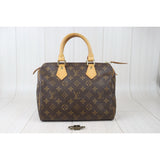 Louis Vuitton 24082206 (Good Condition)