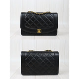 Chanel 24080905 (Very Good Condition)