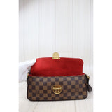 Louis Vuitton 24071102 (Good Condition)