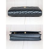 Chanel W24053101 (Very Good Condition)