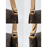 Louis Vuitton 24102212 (Good Condition)