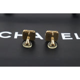 Chanel P24110118 (Very Good Condition)