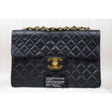 Chanel 24061124 (Very Good Condition)