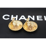 Chanel Y24080206 (Very Good Condition)