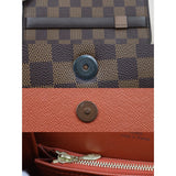 Louis Vuitton 24091932 (Very Good Condition)