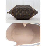 Louis Vuitton 24102403 (Very Good Condition)