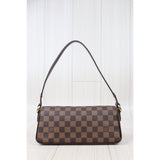 Louis Vuitton 24071102 (Good Condition)