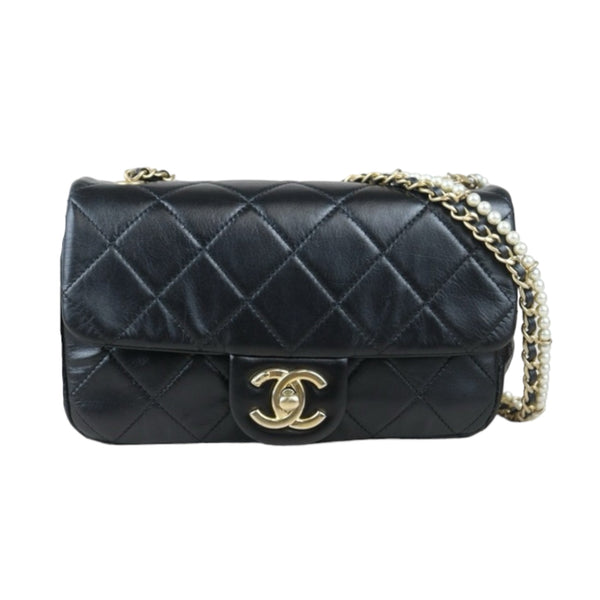 Chanel S24082001 (Very Good Condition)