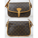 Louis Vuitton 24090406 (Good Condition)