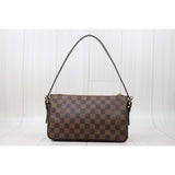 Louis Vuitton 24060603  (Very Good Condition)