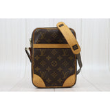 Louis Vuitton 25020605 (Good Condition)