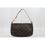 Louis Vuitton 25020615 (Good Condition)